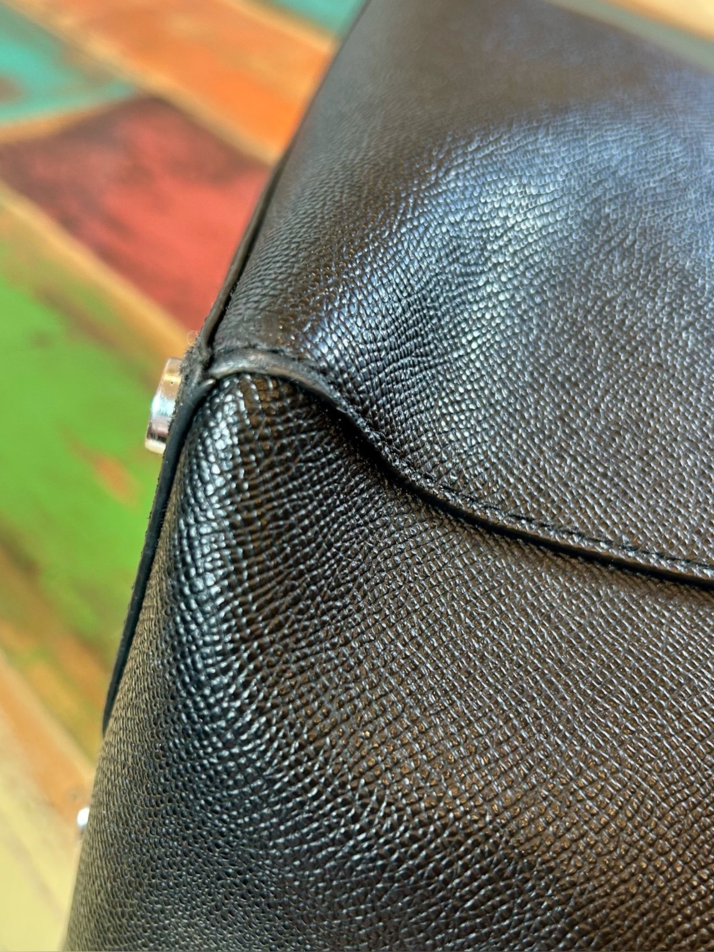 Michael Kors Voyager Large Saffiano Leather Tote Bag Black Discontinued EUC - Picture 10 of 16
